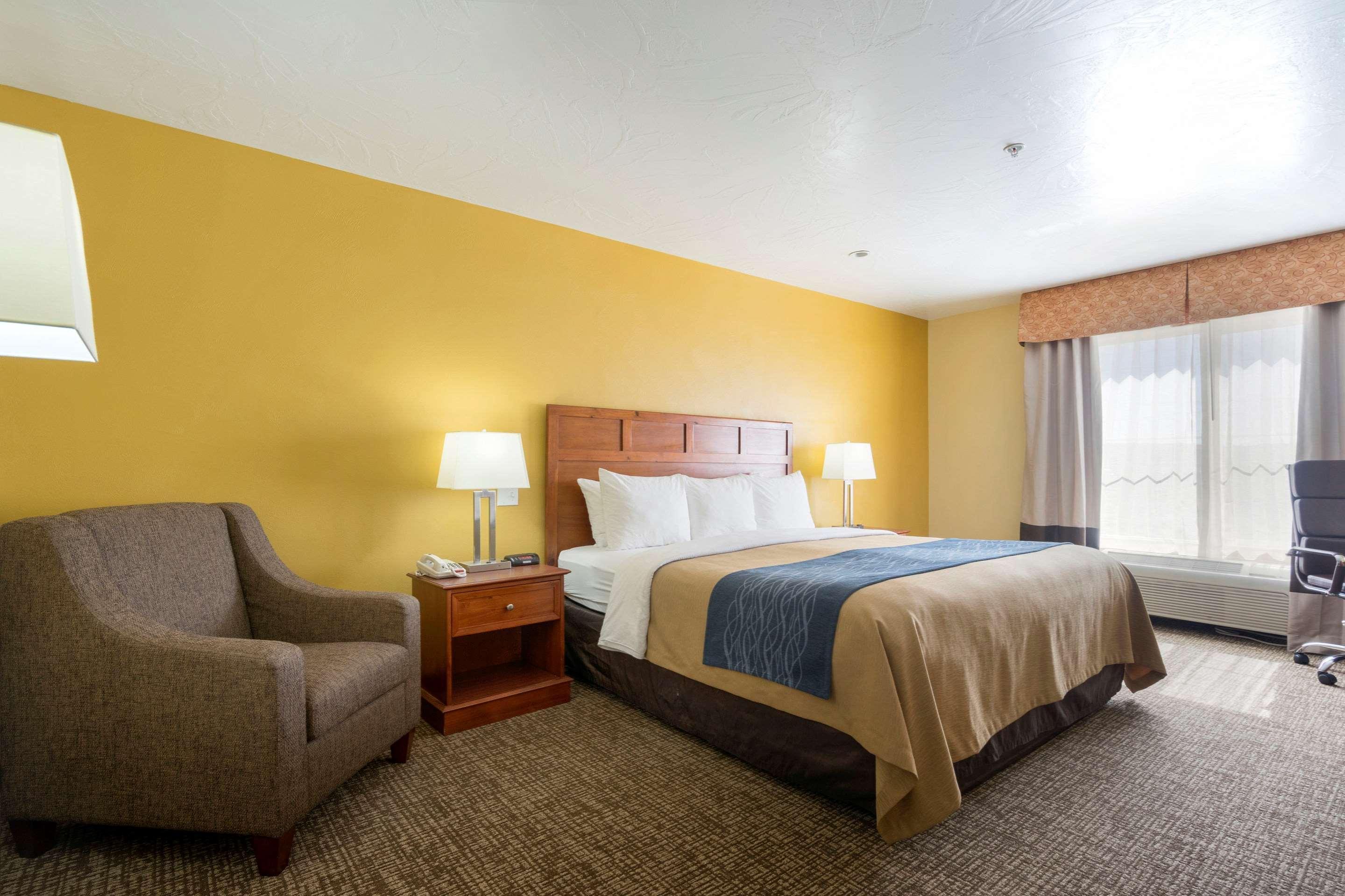 Comfort & 3* Cedar Stadt